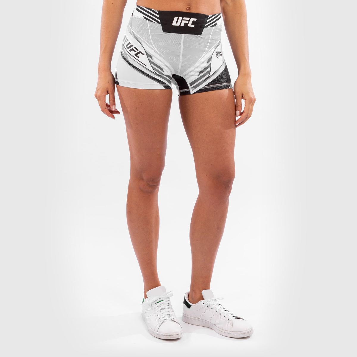 Short de compression pour Femmes UFC Venum Authentic Fight Night - Coupe Courte - Blanc - product-type_Shorts de compression