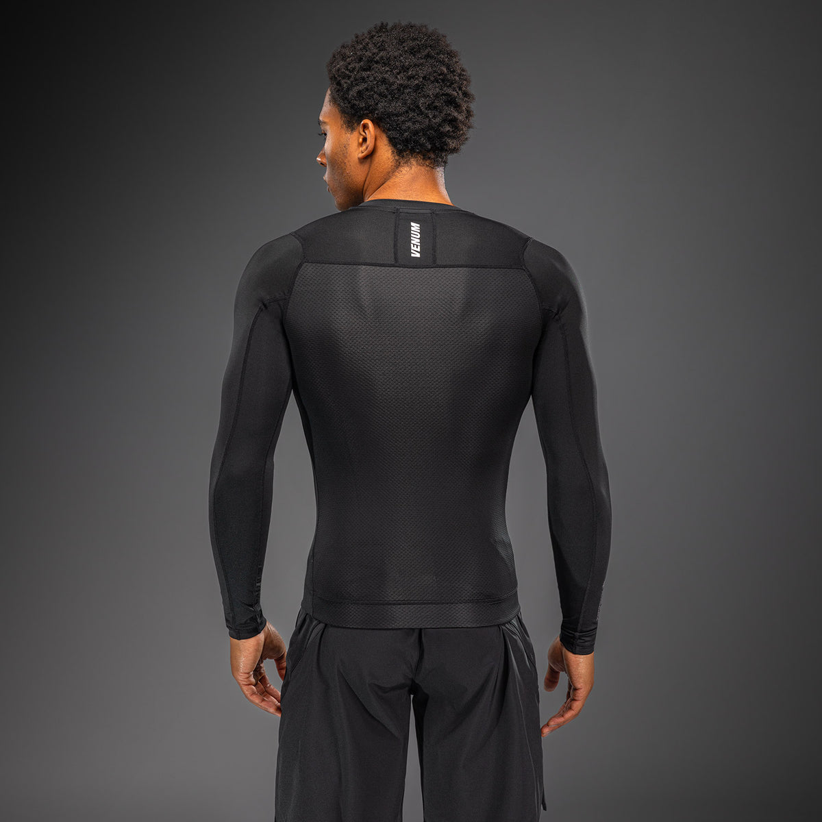 Rashguard manches longues Venum G-Fit Scale - Noir - product-type_T-Shirts de Compression
