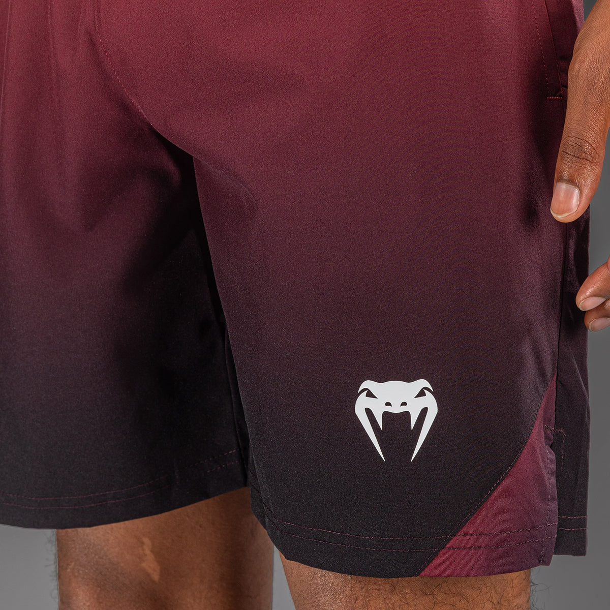 Short d’entraînement Venum Giant Shift - Noir/Rouge - product-type_Shorts de training