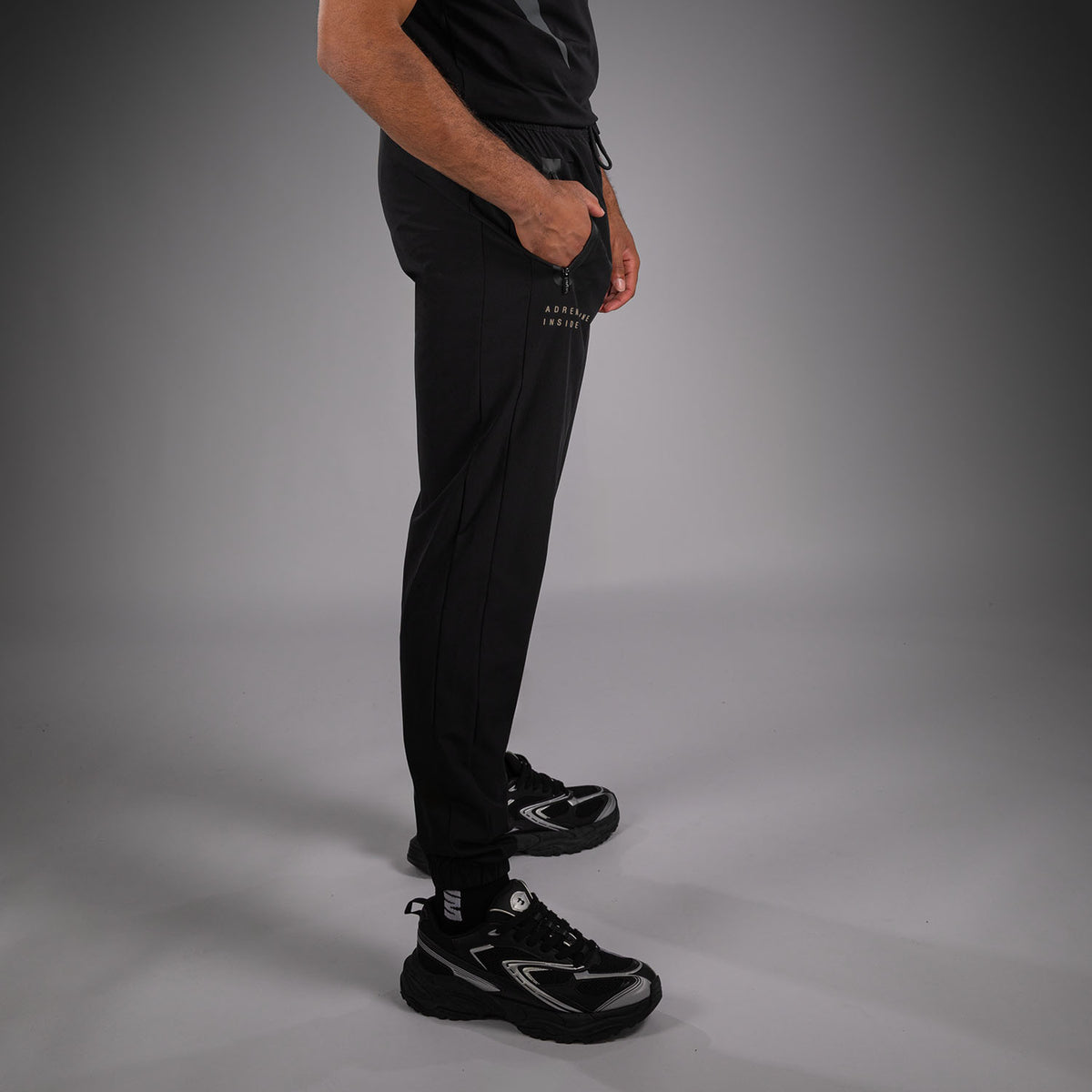 Pantalon de Survêtement Venum Adrenaline – Noir/Sable - product-type_Pantalons de jogging