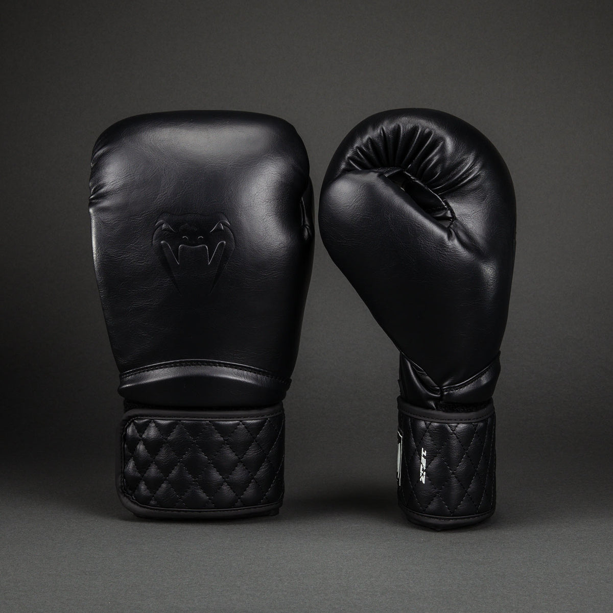 Gants de Boxe Venum Impact Classic - Noir - product-type_Gants de boxe