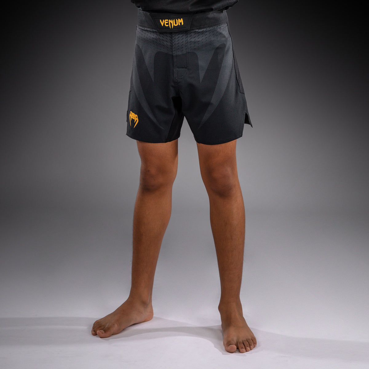 Short de Combat Pour Enfant Venum Attack - Noir/Or - product-type_Shorts de MMA