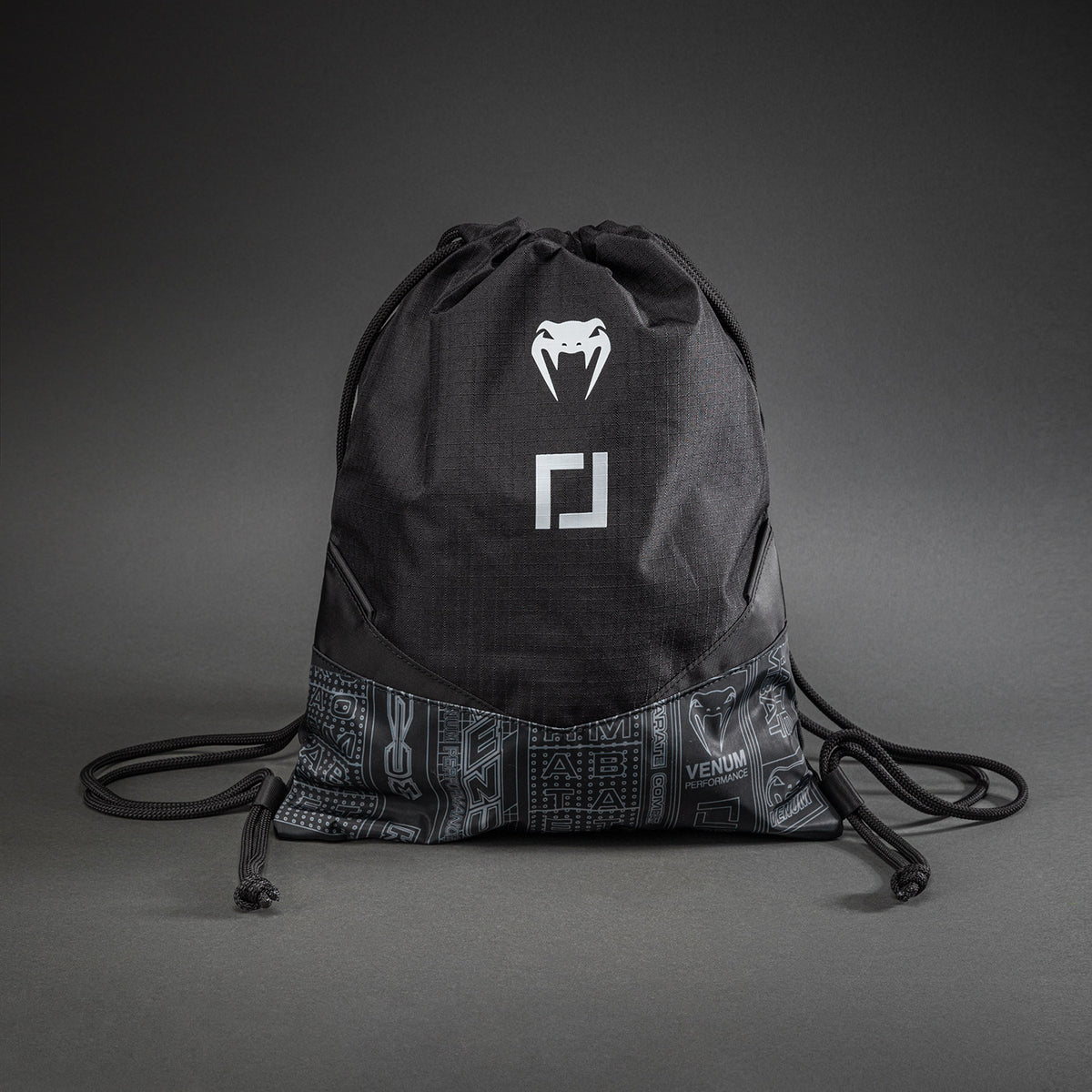Sac à Cordon Karate Combat by Venum (10-15L) – Noir/Gris - product-type_Sacs de sport
