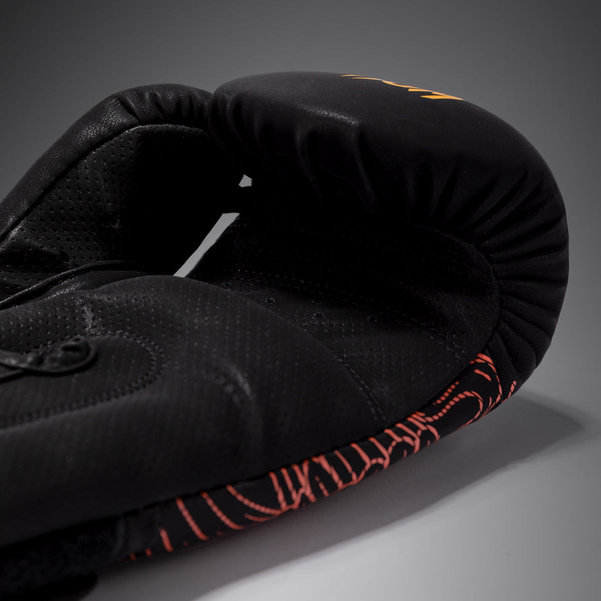 Gants de Boxe Venum Quetzal Fury - Noir/Rouge Fury/Mandarine - product-type_Gants de boxe