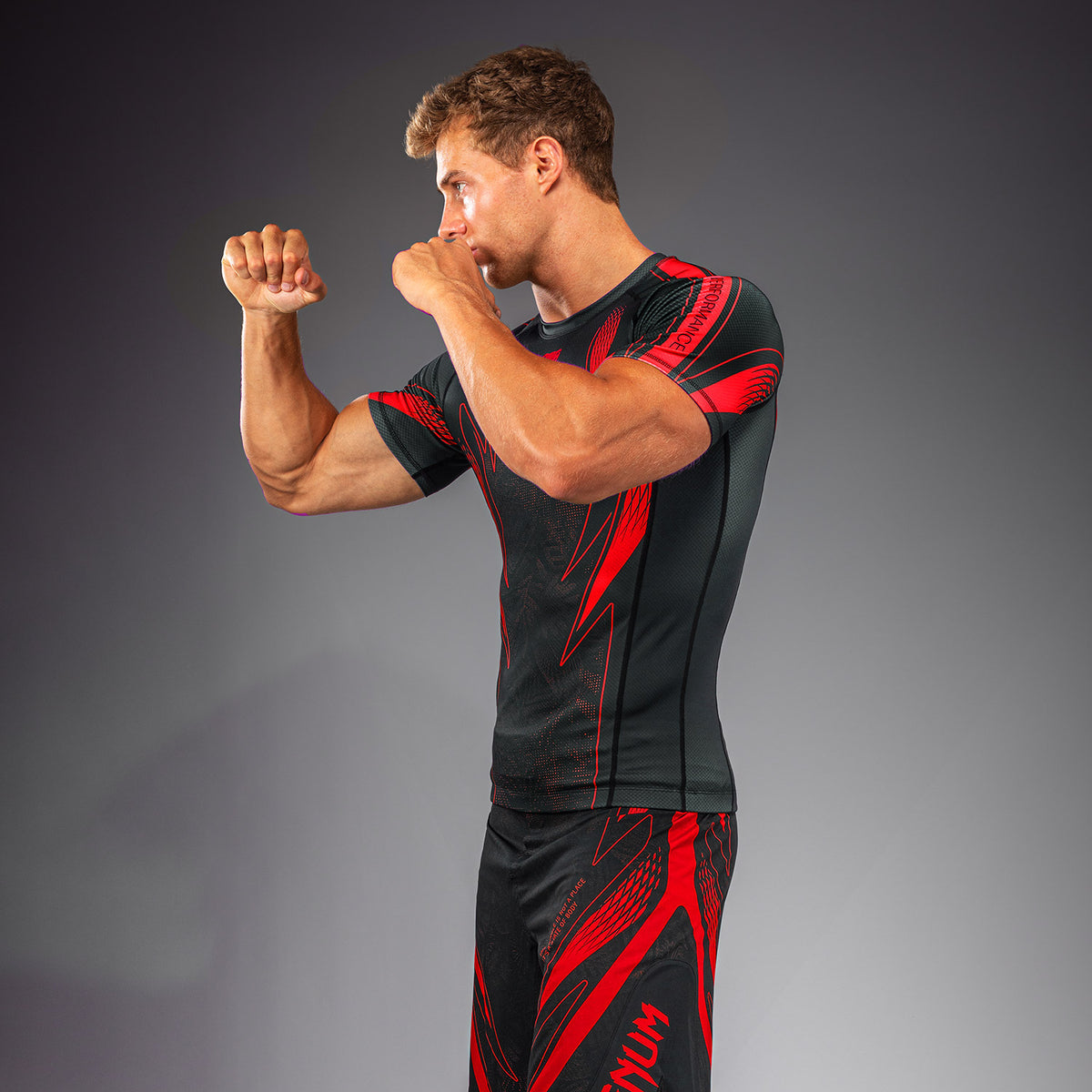 Rashguard à manches courtes Venum Amazonia Reborn - Noir/Rouge - product-type_T-Shirts de Compression