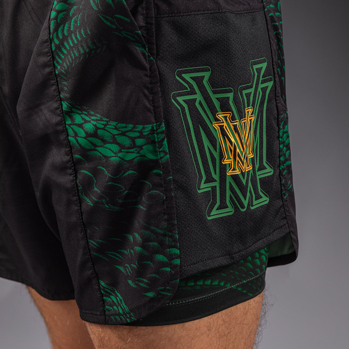 Short d’Entraînement Venum Matupa - Noir/Vert/Or - product-type_Shorts de training