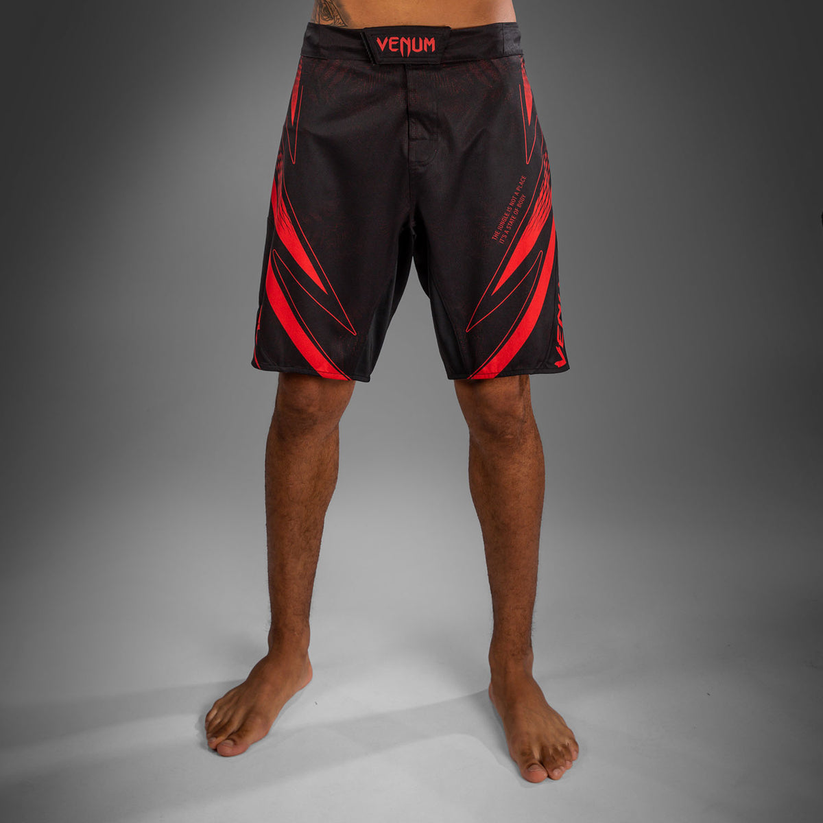 Short de MMA Venum Amazonia Reborn - Noir/Rouge - product-type_Shorts de MMA