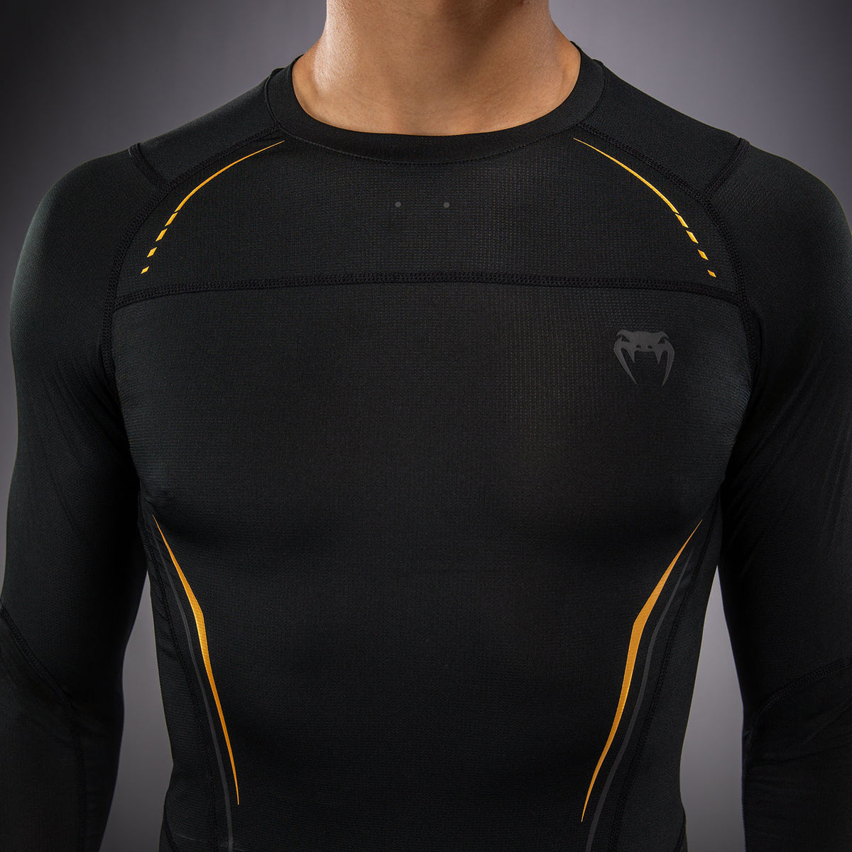 Rashguard à Manches Longues Venum G-Core - Noir/Or - product-type_T-Shirts de Compression
