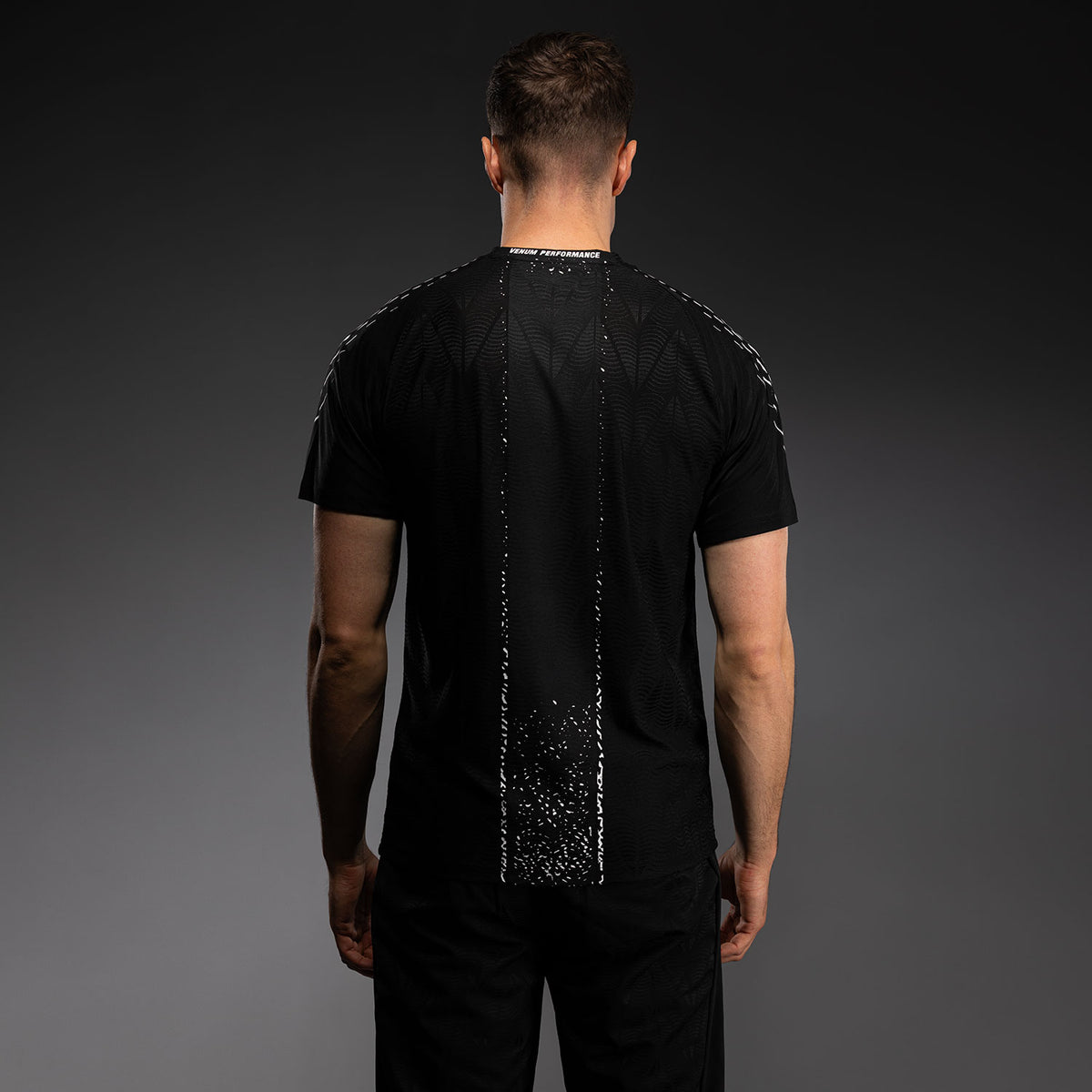Maillot Officiel Walkout Homme UFC Zenith by Venum Authentic Fight Night - Noir - product-type_T-Shirts Dry Tech