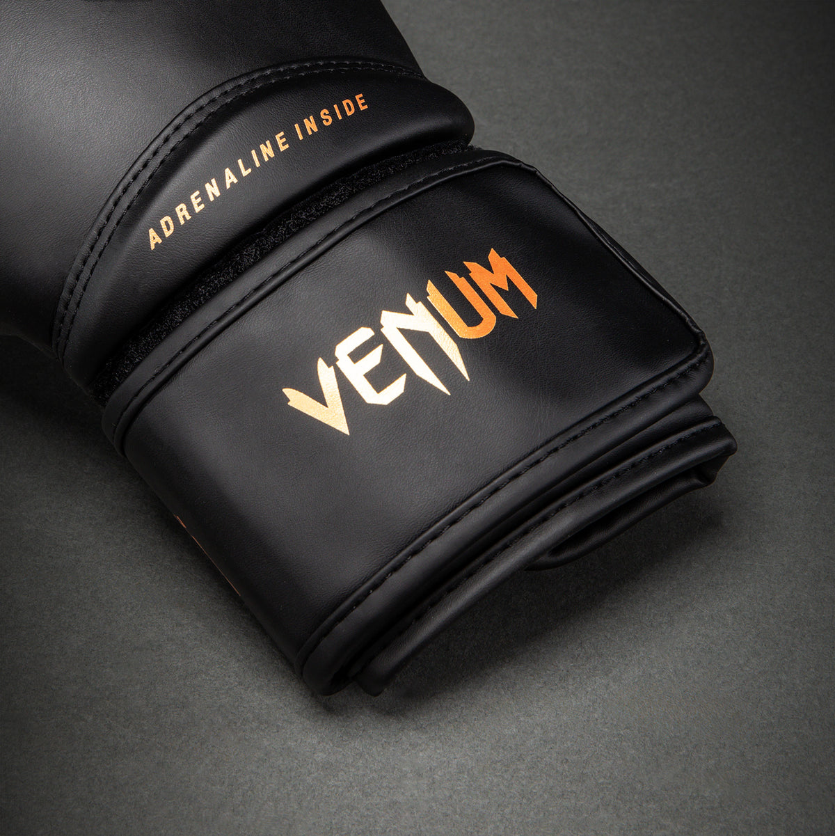 Gants de boxe Venum Contender 1.5 - Noir/Or - product-type_Gants de boxe